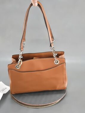 Classic Tan Leather Tote Handbag